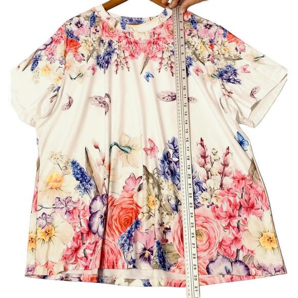 WOMEN’S Gorgeous Brightly Floral Colored Flowy Tunic Slight High-Low Hem Size 4X - Picture 3 of 7